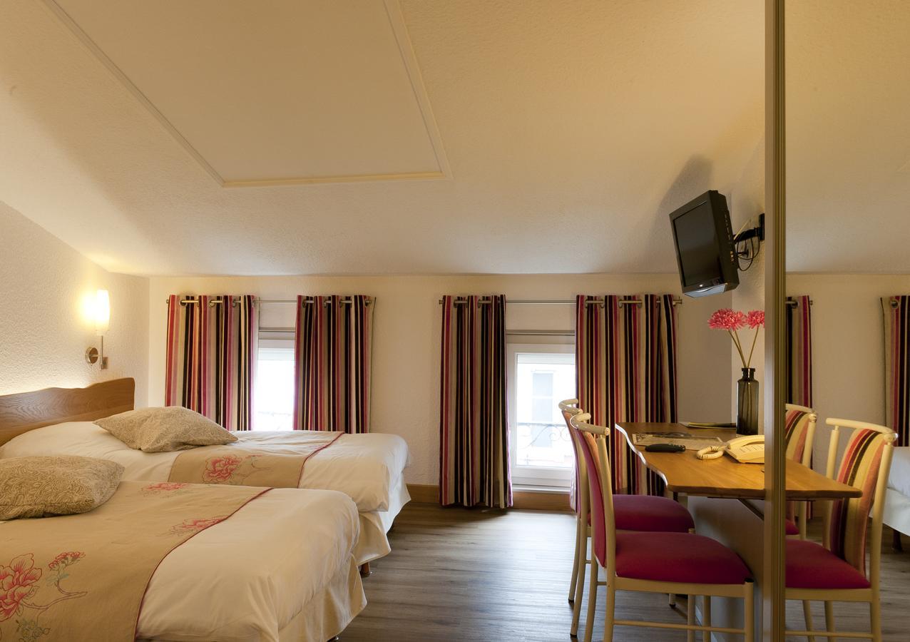 Logis Le Cheval Rouge Hotel Sainte-Menehould Room photo